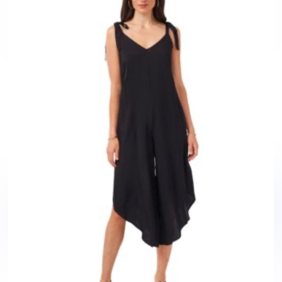 NEW Vince Camuto V-neck Sleeveless Tie-Shoulder Angled Hem Jumpsuit Black Sze S - Picture 1 of 14